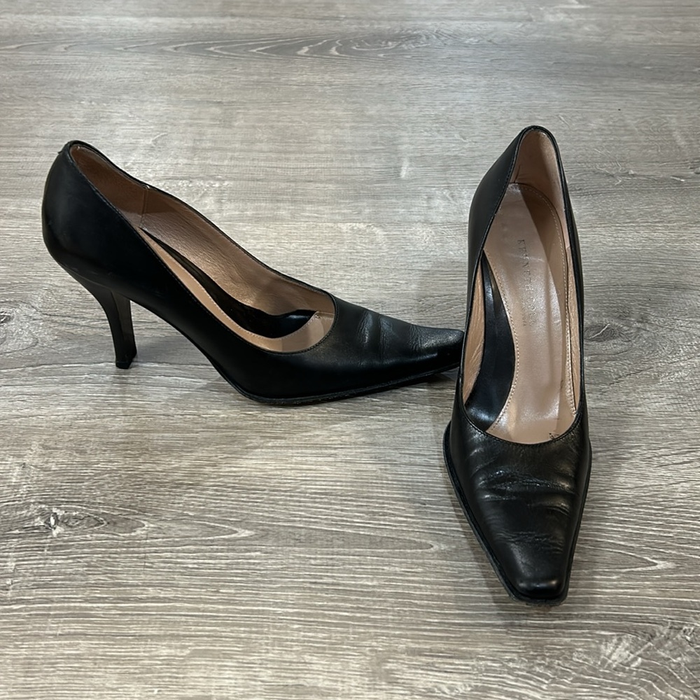 Kenneth Cole NY Vintage Black Classic Pump Size 7.5 - Picture 3 of 5